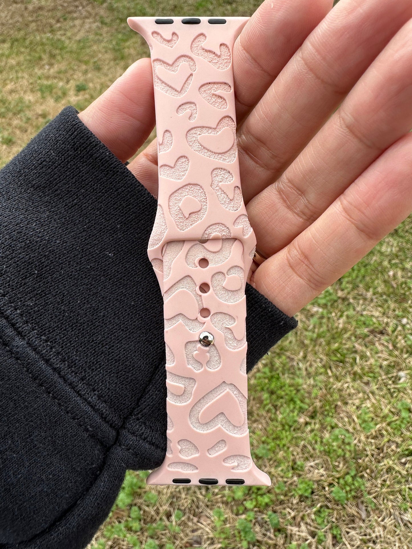 Hearts Leopard Heart Print SVG watch band 38 40 41 42 44 45 mm - cut file only