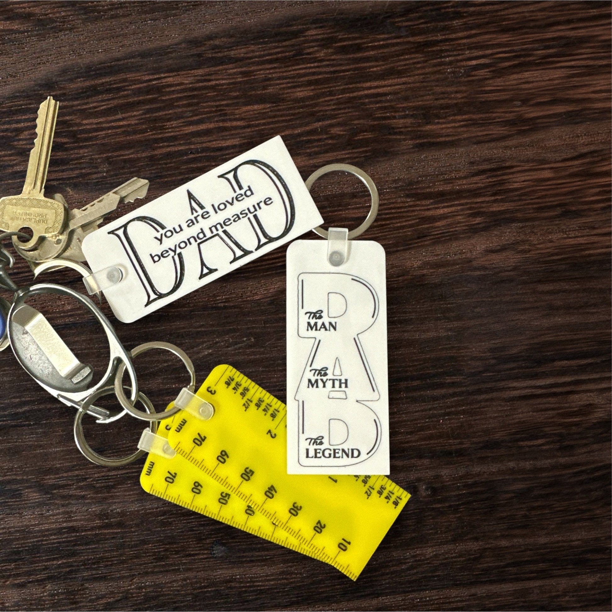 Keychain with Ruler - Father’s Day Gift - Dad Gift - Custom Name Personalized Keychain